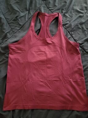 Lululemon Swiftly Tech Tank 2.0~Vintage Plum~Size 14.